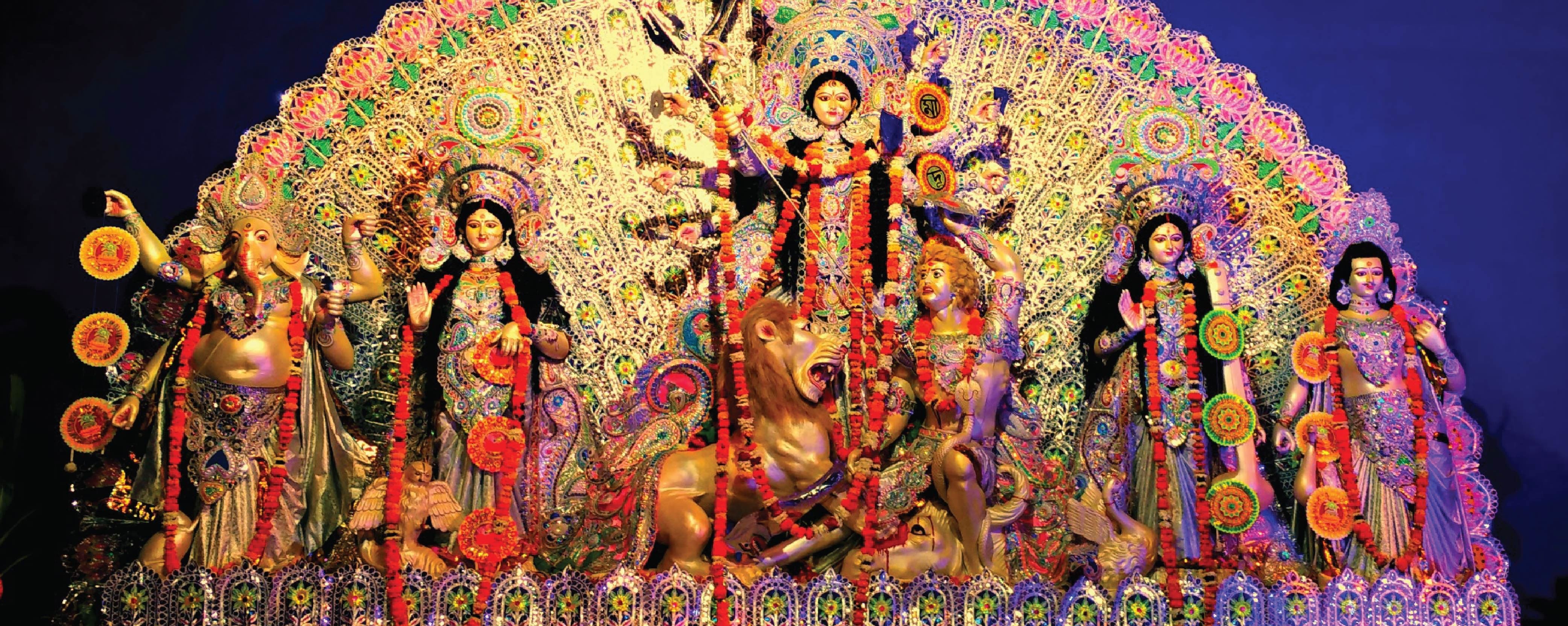Food Stall Hopping in Pandals, Food Stalls this Durga Puja