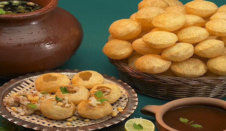 When it is Kolkata, it is phuchka