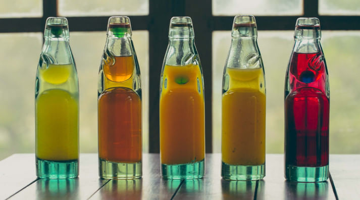 5 Places In Delhi For Holi Cocktails