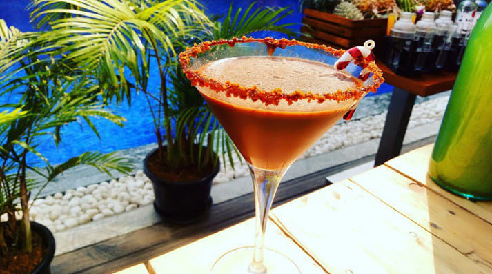 Sunday Brunch Along A Dip In The Pool