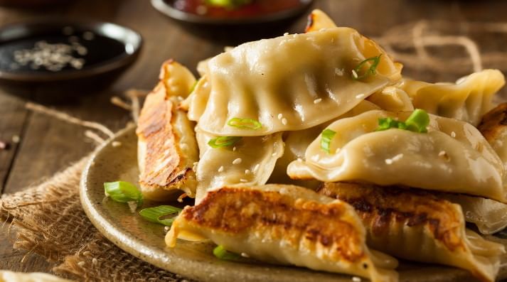 Delhites Go-To Places For Dim Sums and Momos