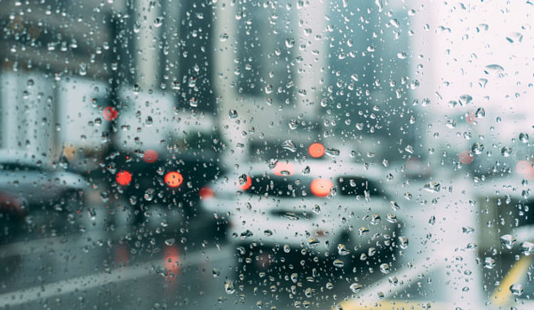 Enjoy The Rains With Lip-Smacking Savouries And Confections In Delhi NCR
