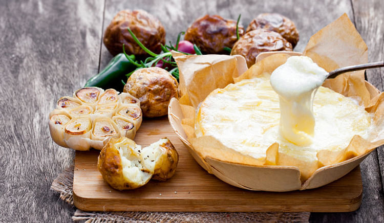 Pamper Your Palate With Cheesy Delights In Mumbai