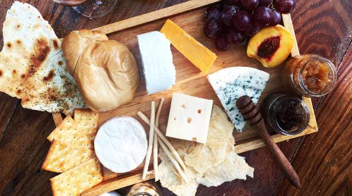 Delhi Restaurants Are Serving Awesome Cheesy Delicacies That Are A Must-Try 