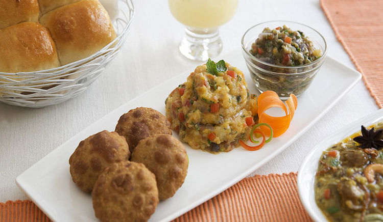 Explore The Regional Diversity Of Indian Cuisine Right Here In Mumbai