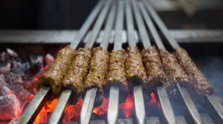Enjoy Gaulouti, Sheek or Kakori Kebab and just gorge on Chicken Malai Tikka and Tagdi Kebab this winter