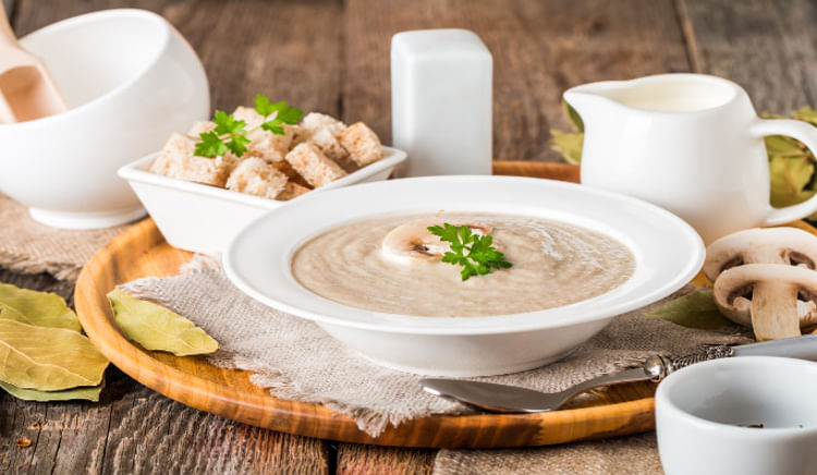 Some of the best bowls of soup at restaurants in Mumbai