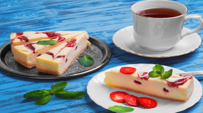 Restaurants that will assure you a romantic Valentine's Day with the most delicious dessert options!