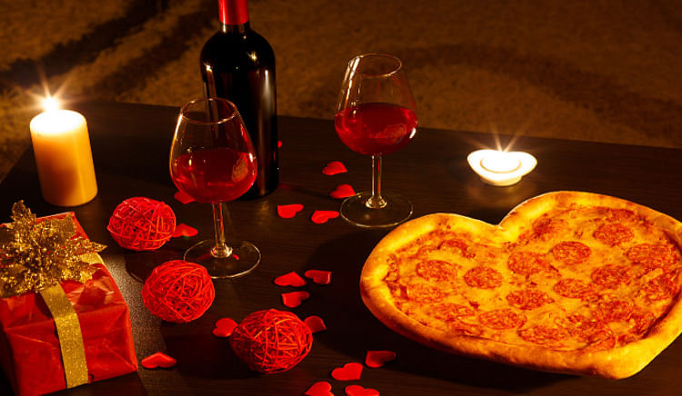 Love is in the air! Enjoy the valentine's day to create a memorable experience for your loved one.