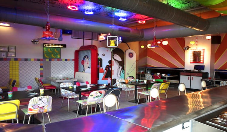 If you want that perfect food shot for Instagram, we have got you covered with some of the very best Insta friendly restaurants in Mumbai!