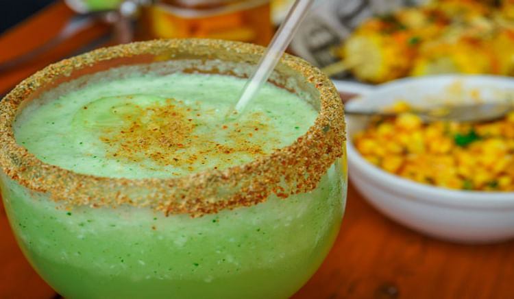 These Green Mango based cocktails in Kolkata will prepare you to welcome the summers!