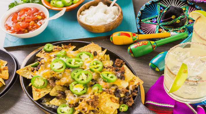 Wanna get pampered with some great offers while watching IPL then go ahead and enjoy these!