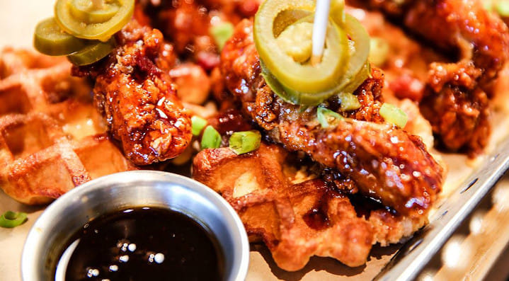 Nachos, tacos, enchiladas, quesadillas and juicy burgers galore!