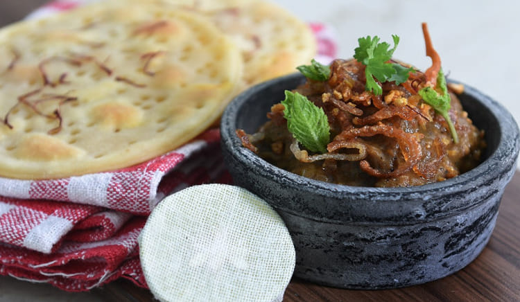 Haleem or Shahi Tukda, these are the places where you must-try out these Iftar delicacies. 