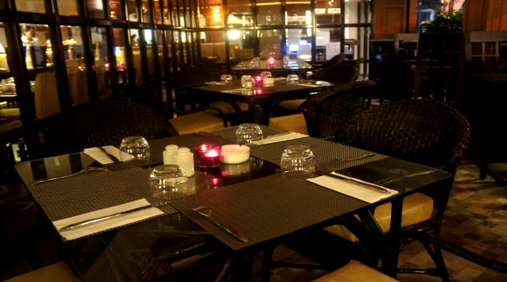 While roadside tea stalls have their charm, indulge yourself with some great grub at these restaurants that serve you late into the night