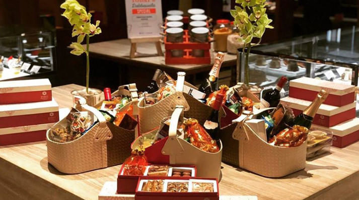 Top 5 Diwali Food Hampers in Chandigarh   
