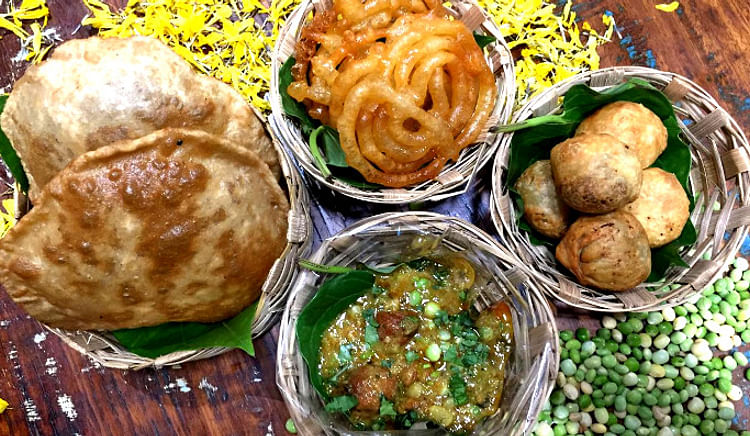 Each region has its own winter foods; Ahmedabad with its love for vegetarian food has its own special winter dishes made from vegetables available in winter season