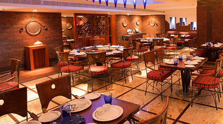 Top 5 restaurants near IGI Airport