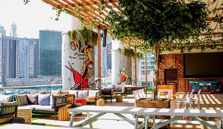 Enjoy the beautiful view and finger licking delicacies