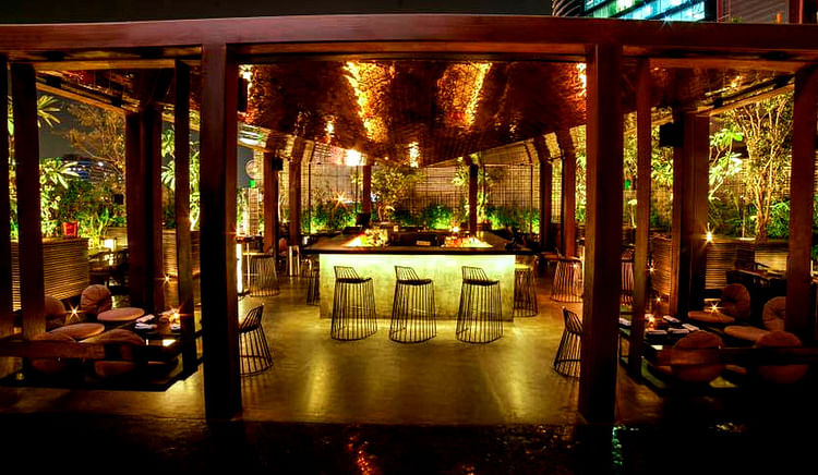 The rooftop restaurants that double up as great date places are here to please you!