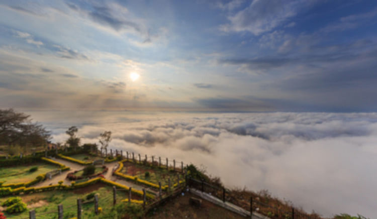 Visit these places in Bengaluru for a romantic day out with your loved one