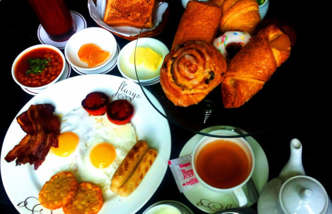 Visit these places in Kolkata to spend the day romantically with your loved one