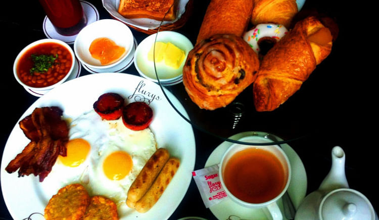 Visit these places in Kolkata to spend the day romantically with your loved one