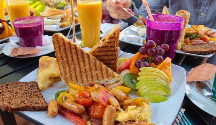 Planning for Sunday? We list out all the places where Great Brunches happen!