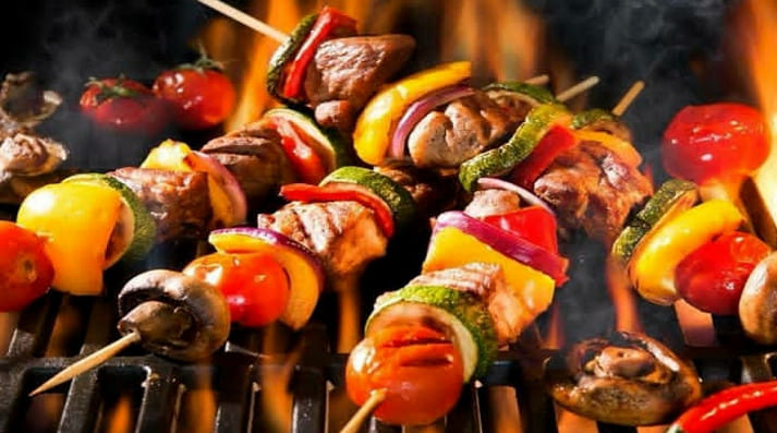 Flaming grill and charcoal thrill, meaty goodness with oodles of butter! 