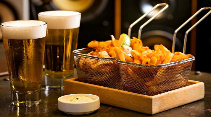 Gather the gang, here are some great places for you to catch the IPL matches and get some great drink and food too