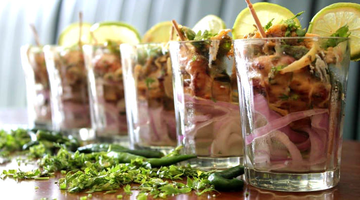 From pizzas to rolls and chaat to lip-smacking mocktails, you will find it all here!