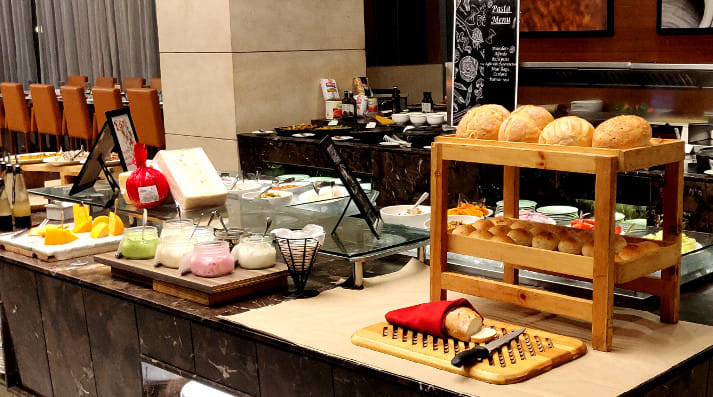 Feast at Sheraton Hyderabad showcases Maharashtrian Cuisine