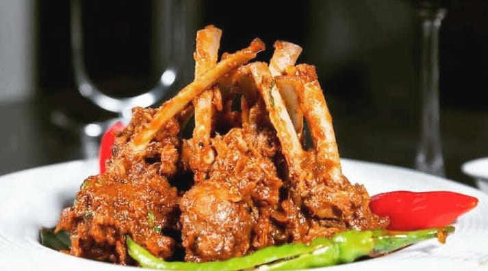 Craving for some Lucknowi kebabs in Pune? Here is where to get them!