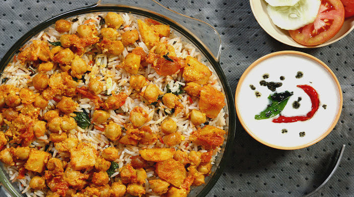 Though a minuscule minority, but as far of eating out is concerned, this community is very prominent