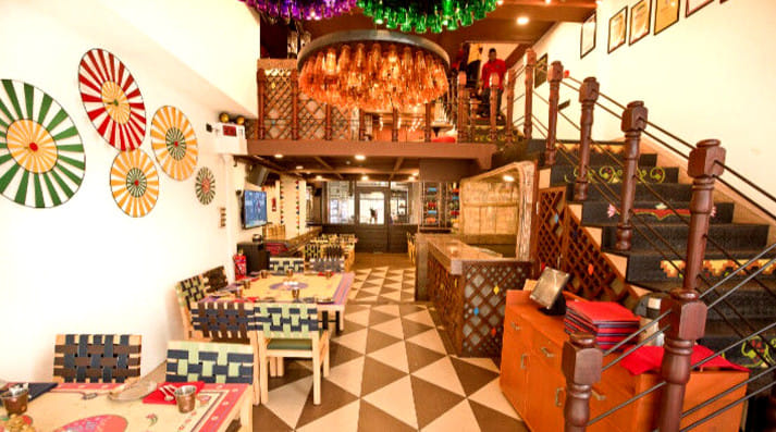 Be it mouth-watering food or lip-smacking drinks - Nungambakkam has it all!
