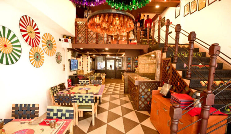 Be it mouth-watering food or lip-smacking drinks - Nungambakkam has it all!