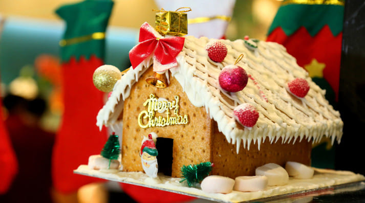 Whether you are looking for an Indian Christmas or a Continental one, a Mulled Wine or a teetotaller one, Bengaluru has something to offer you!