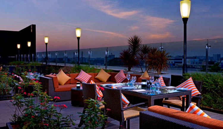 Enjoy great deals at the hottest restaurants!