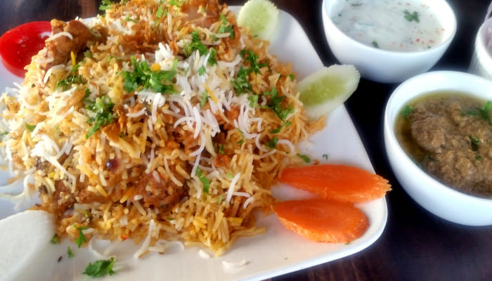 Apart from the popular Zaffrani Biryani, there are many other varieties in Hyderabadi cuisine.