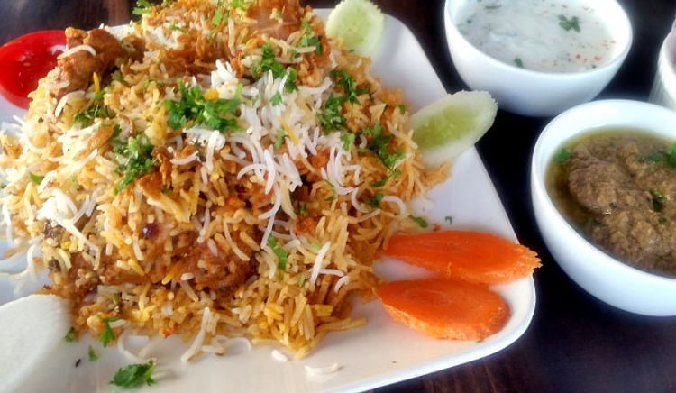 Apart from the popular Zaffrani Biryani, there are many other varieties in Hyderabadi cuisine.