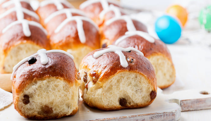 Commemorate the festive spirit with a batch of freshly baked Hot Cross Buns!