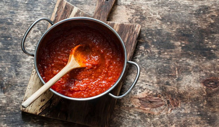 Learn from the master and stir up a tasty sauce for your favorite pasta