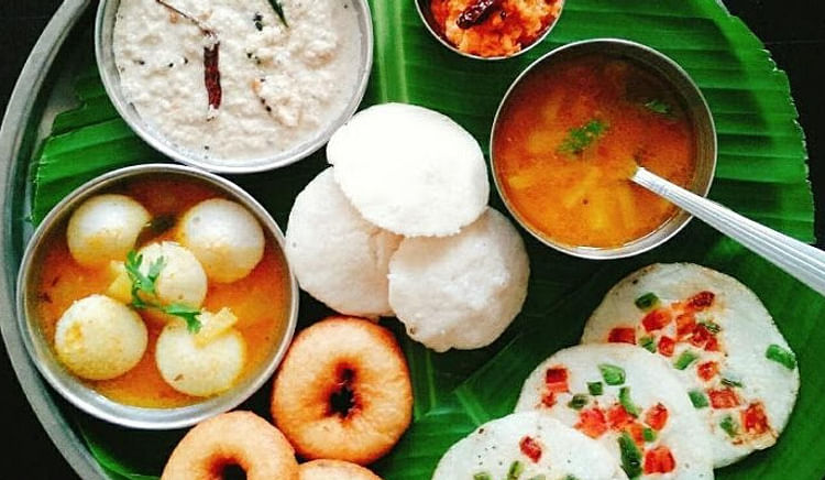 Drool worthy grub at these iconic restaurants in the city!