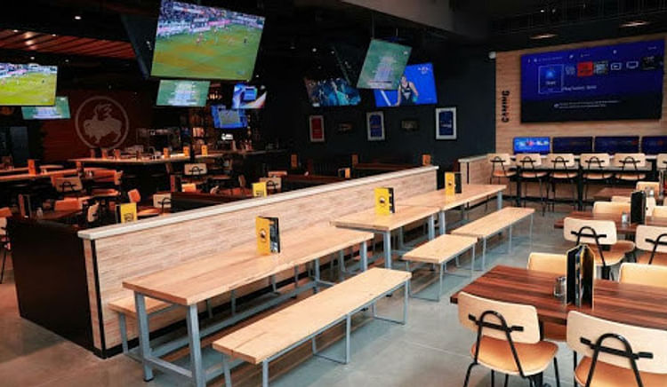 Popular restaurants in the city that are now accepting orders online