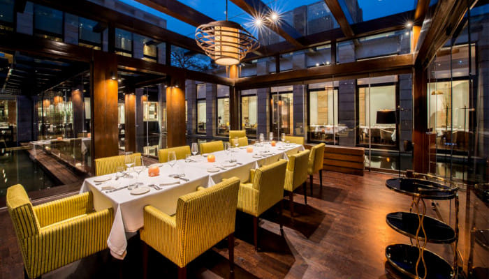 Top 8 Restaurants In Delhi NCR That Are Perfect For A Romantic Dinner Date With Your Better Half This Karva Chauth