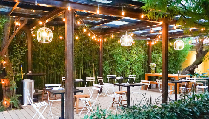 Head to these picture perfect dining destinations to enjoy the glorious Delhi winters