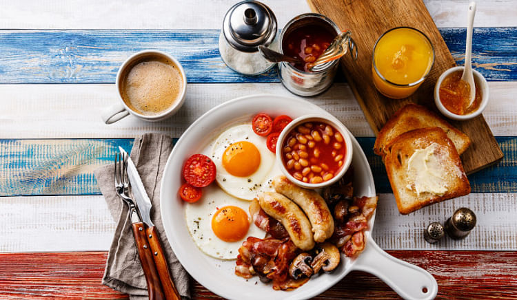 Enjoy a hearty brekkie at any of these amazing restaurants in Delhi