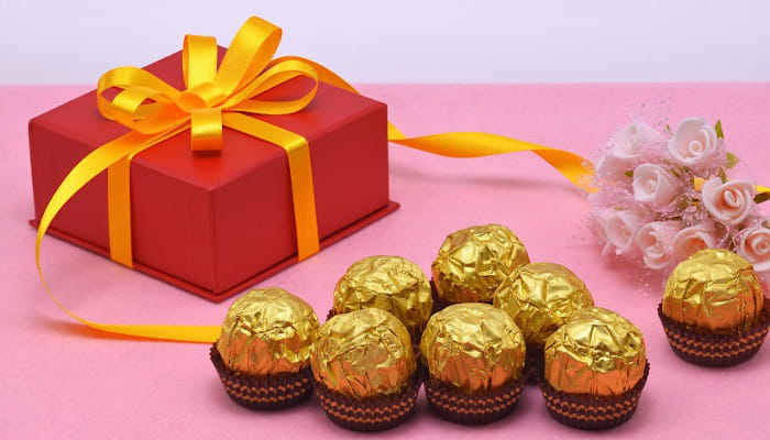 Gift your friends and family these amazing gifts!