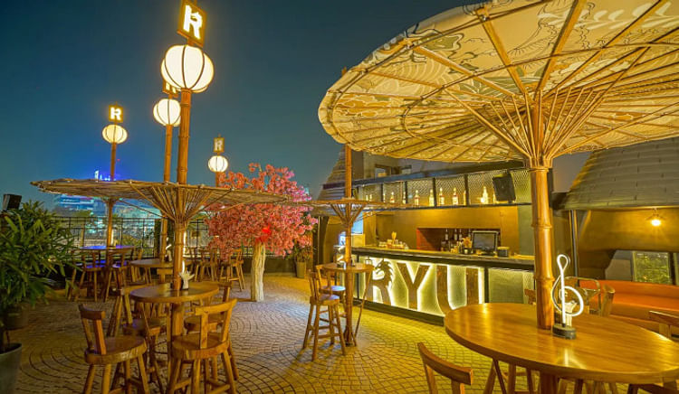 Charming restaurants to enjoy Delhi's stunning winter with bae