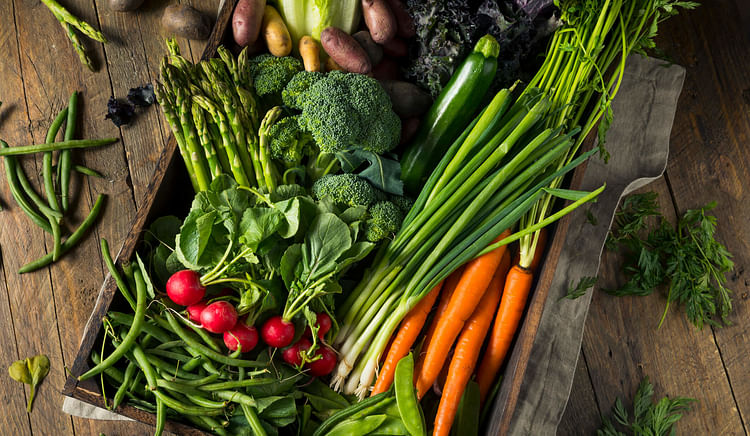 10 Healthy Spring Fruits and Vegetables